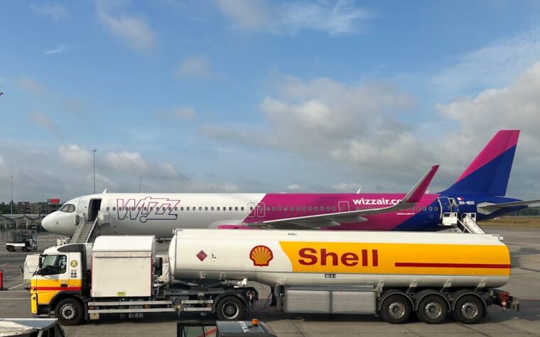 Airlines can cancel flights in advance over fuel shortages, under new plans