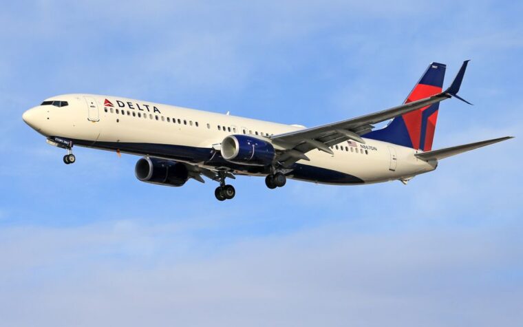 Delta flight from London to Seattle declares emergency over Scotland